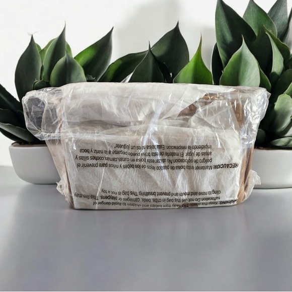 NWT Valentino Orlandi leather bag - Picture 6 of 6